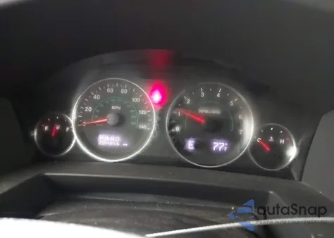 2009 Jeep Commander Sport z USA, uszkodzony, nr VIN 1J8HG48K49C501084